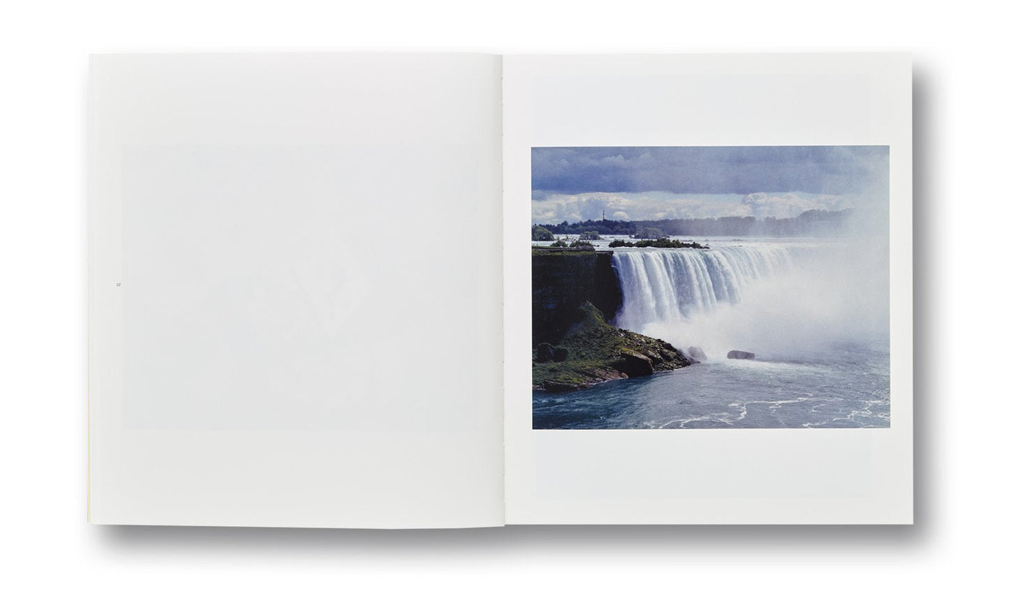 Niagara - First edition [Signed]
